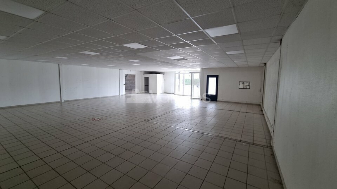 Photo 6 – location locaux commerciaux	LABEGE (31670)