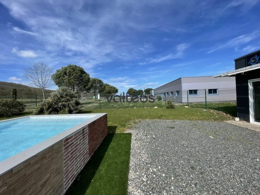 Photo 7 – location locaux commerciaux	LAVAUR (81500)