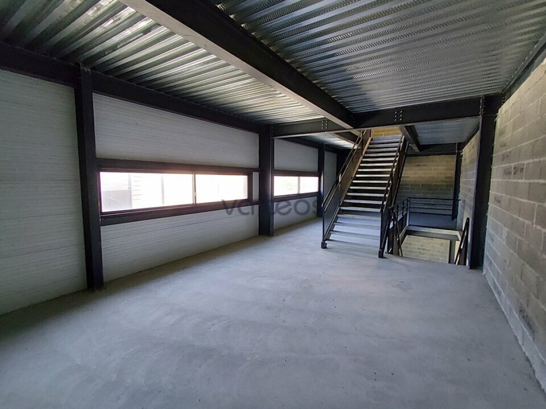 Photo 4 – vente locaux d'activités	BOULOC (31620)