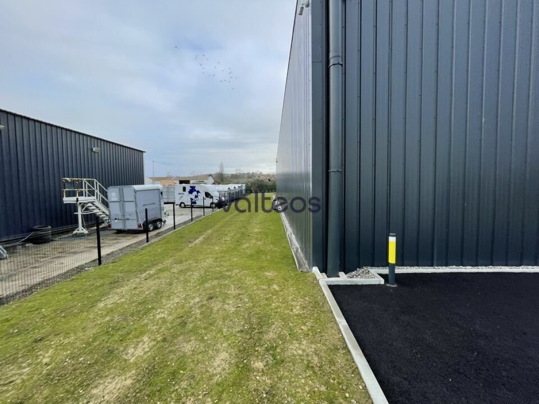 Photo 8 – location locaux d'activités	VERFEIL (31590)
