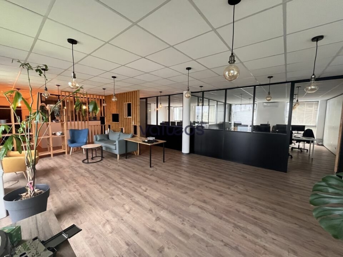 Photo 2 – vente bureaux	LABÈGE (31670)