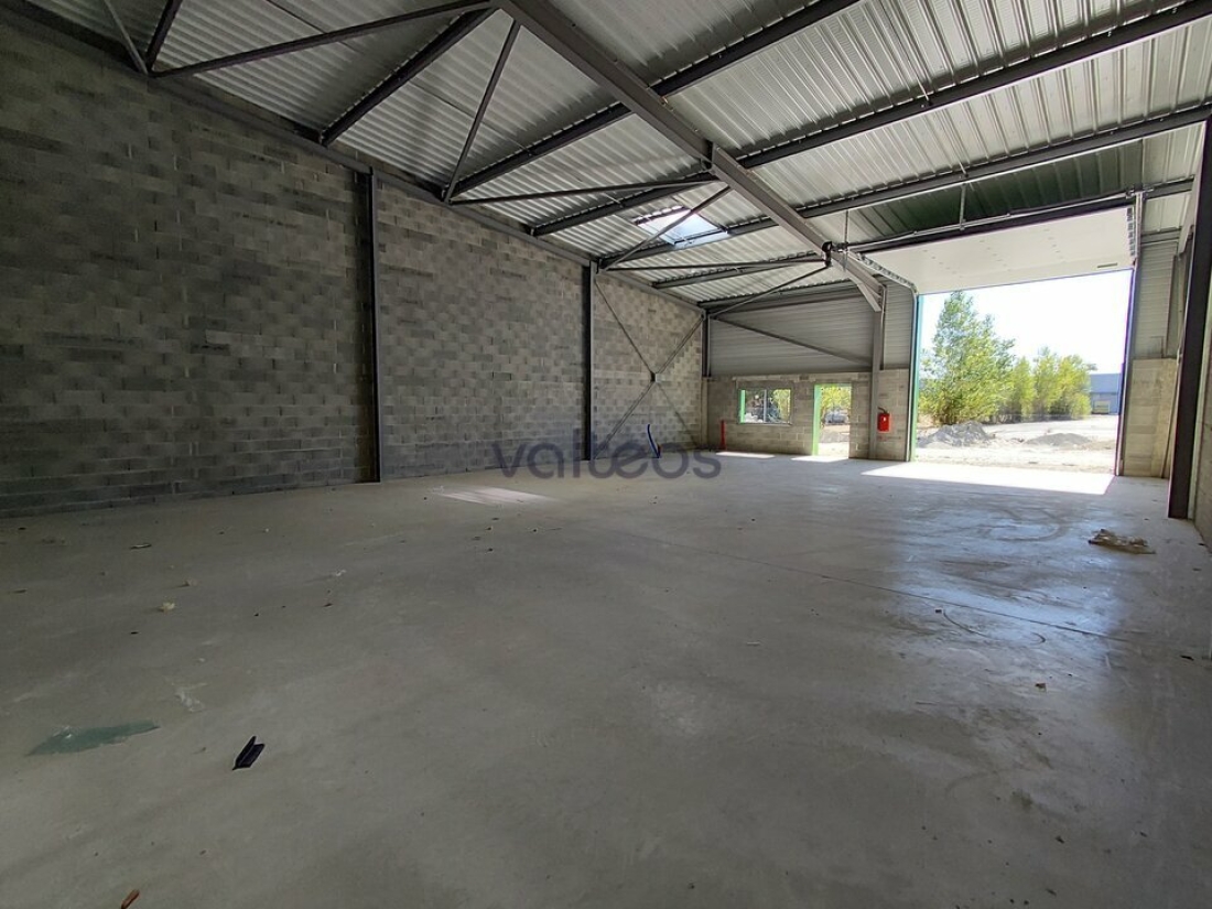 Photo 2 – location locaux d'activités	COLOMIERS (31770)