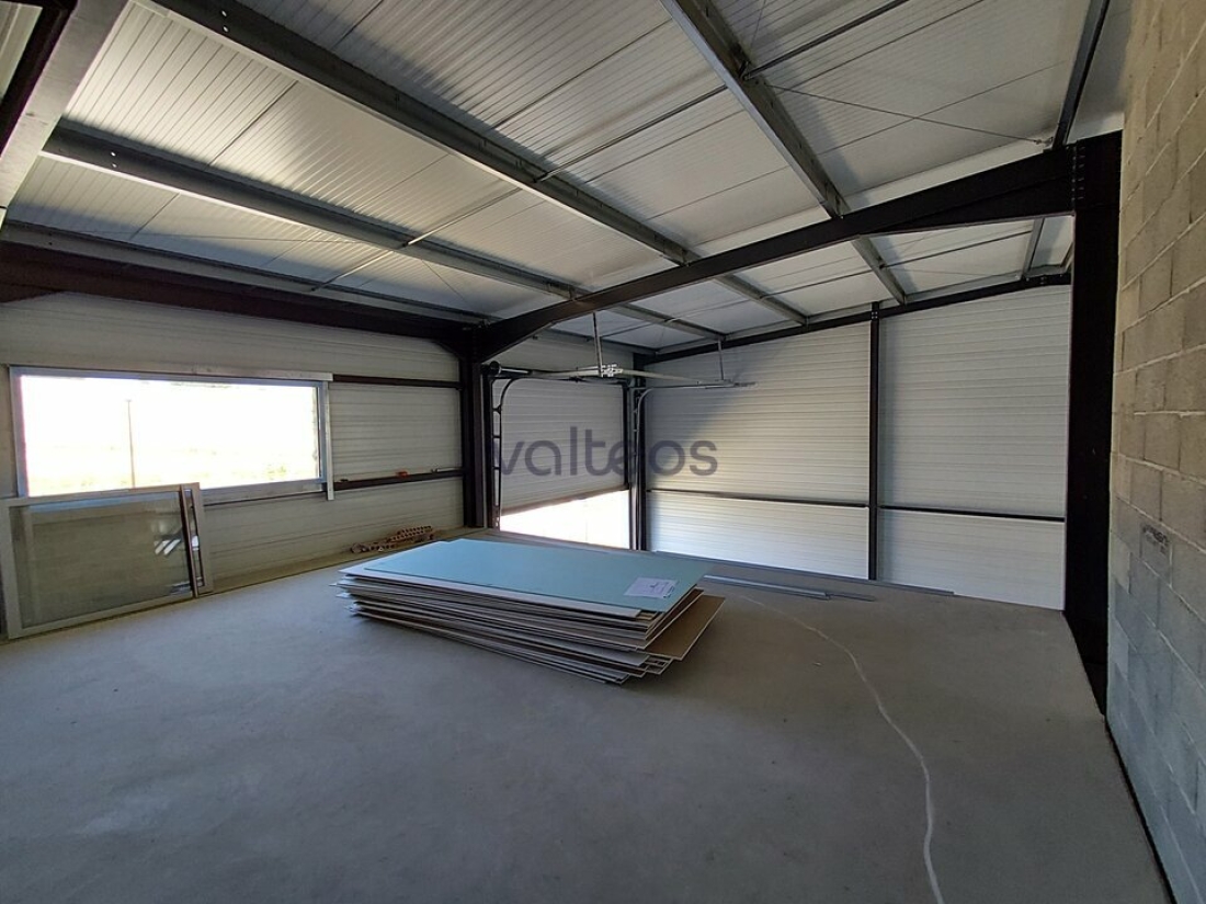 Photo 5 – location locaux d'activités	DRÉMIL-LAFAGE (31280)