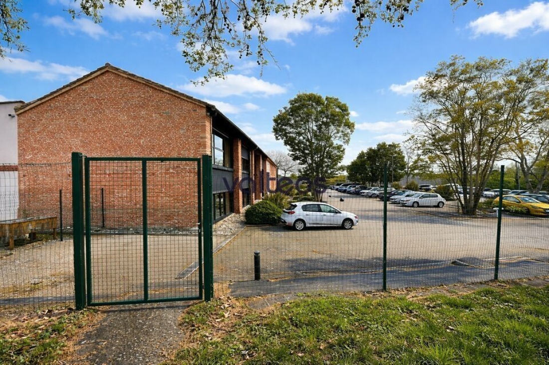 Photo 2 – location bureaux	VILLENEUVE LES BOULOC (31620)