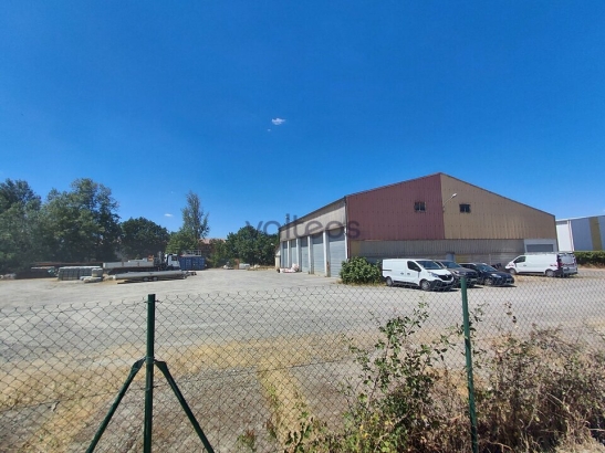 Photo 1 – location locaux d'activités	PORTET-SUR-GARONNE (31120)