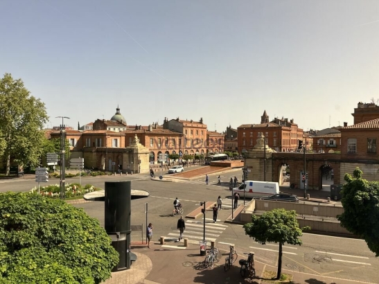 Photo 1 – location bureaux	TOULOUSE (31300)
