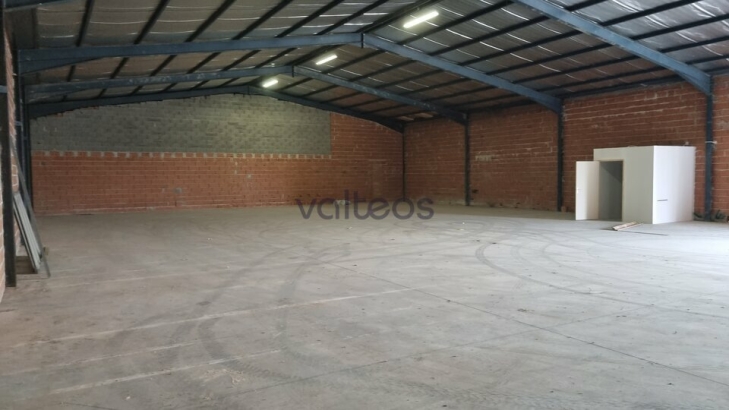 Photo 1 – location locaux d'activités	BEAUZELLE (31700)