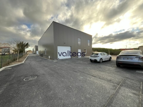 Photo 1 – vente locaux d'activités	LABARTHE-SUR-LÈZE (31860)