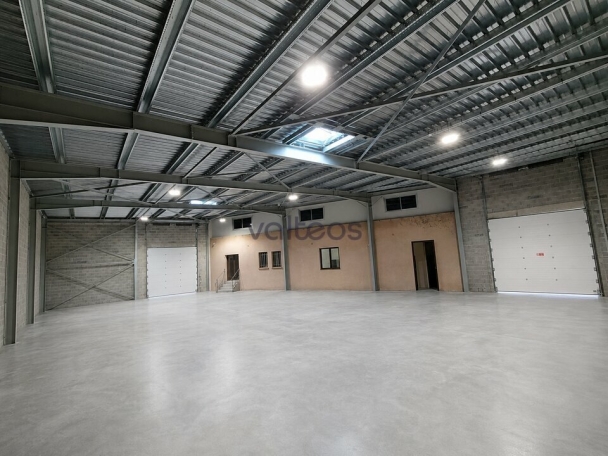 Photo 1 – vente locaux d'activités	PORTET-SUR-GARONNE (31120)