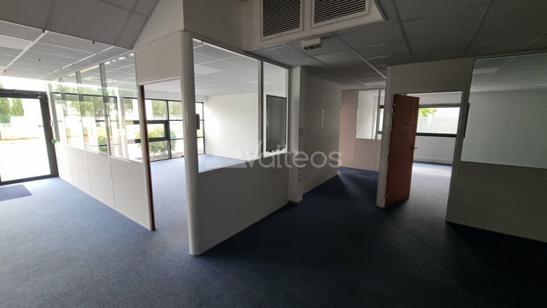 Photo 7 – location locaux d'activités	CASTELNAU D'ESTRETEFONDS (31620)