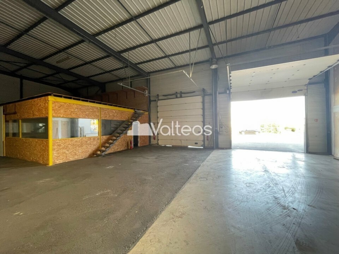 Photo 2 – location locaux d'activités	MONDOUZIL (31850)