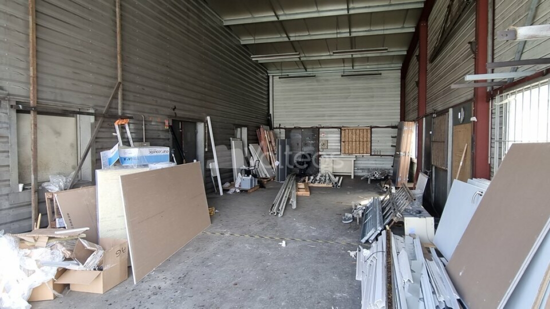 Photo 2 – location locaux d'activités	BLAGNAC (31700)