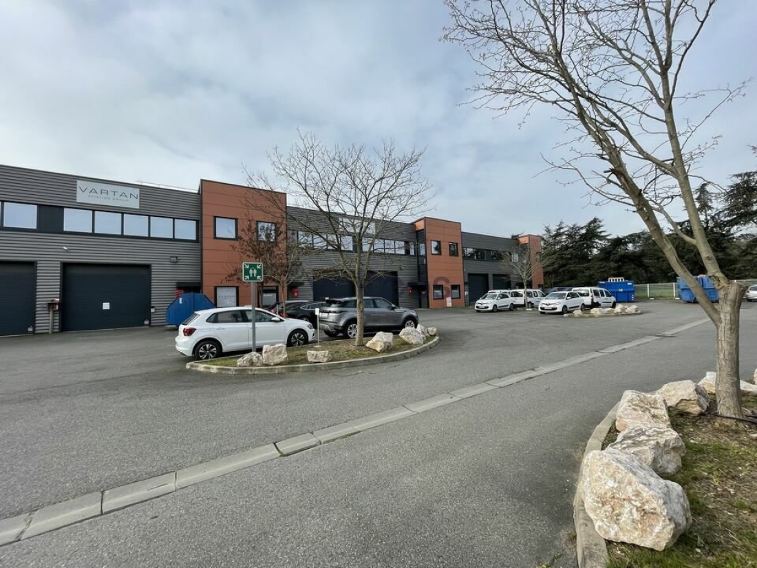 Photo 2 – location locaux d'activités	COLOMIERS (31770)