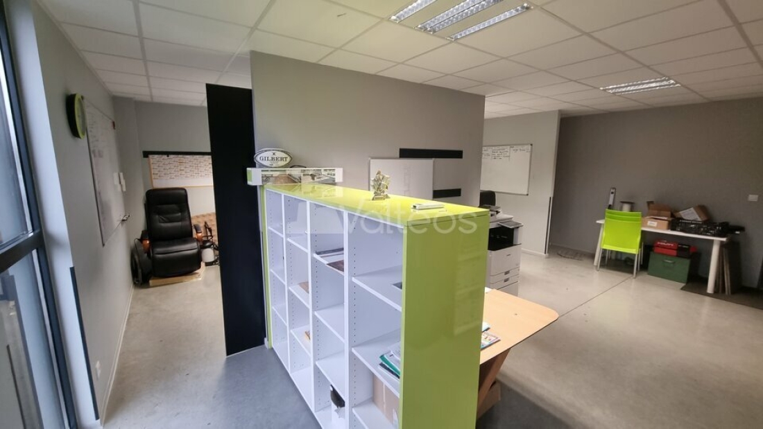 Photo 5 – location locaux d'activités	SAINT-ÉLIX-LE-CHÂTEAU (31430)