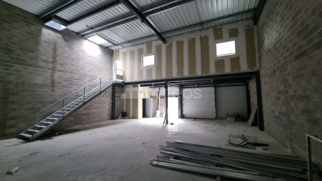 Photo 1 – location locaux d'activités	CUGNAUX (31270)