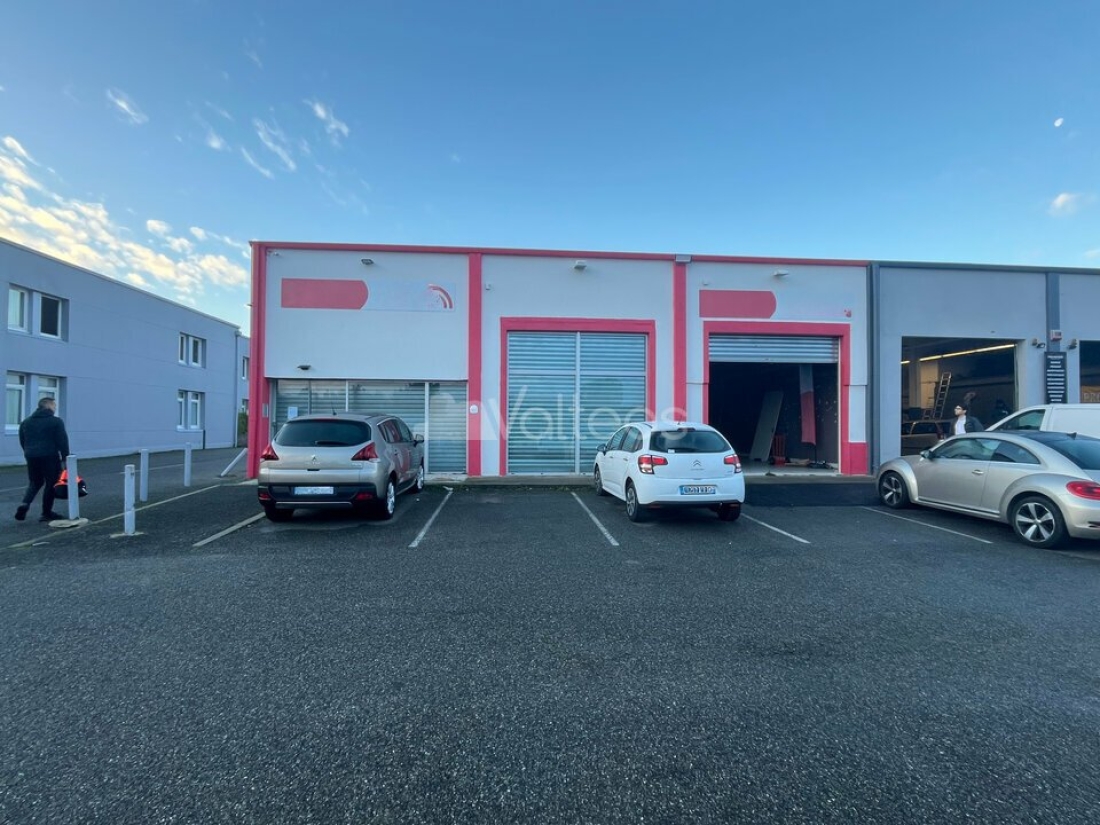 Photo 2 – location locaux commerciaux	PORTET SUR GARONNE (31120)