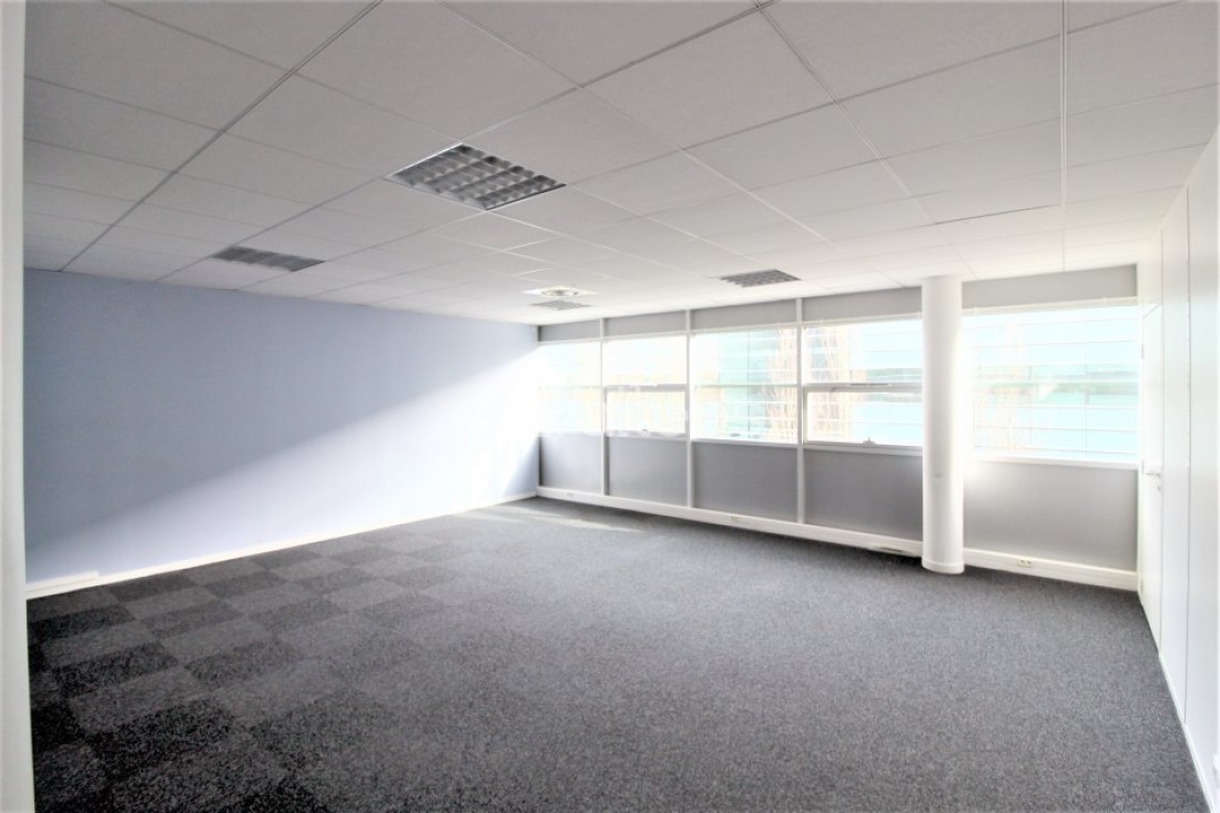 Photo 2 – location bureaux	LABEGE (31670)