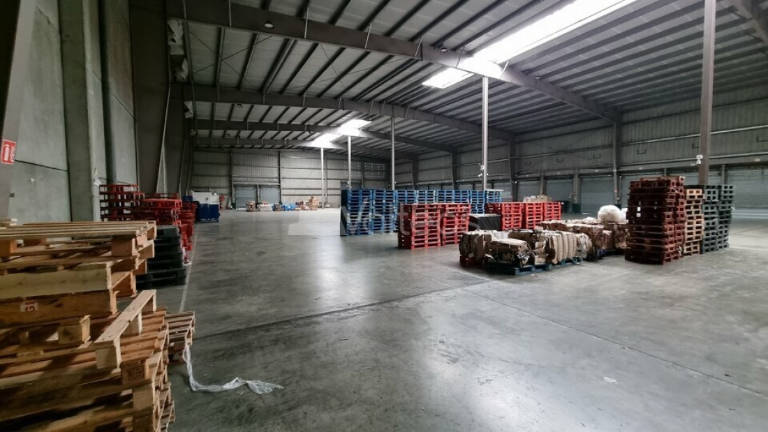 Photo 2 – location locaux d'activités	BRUGUIERES (31150)