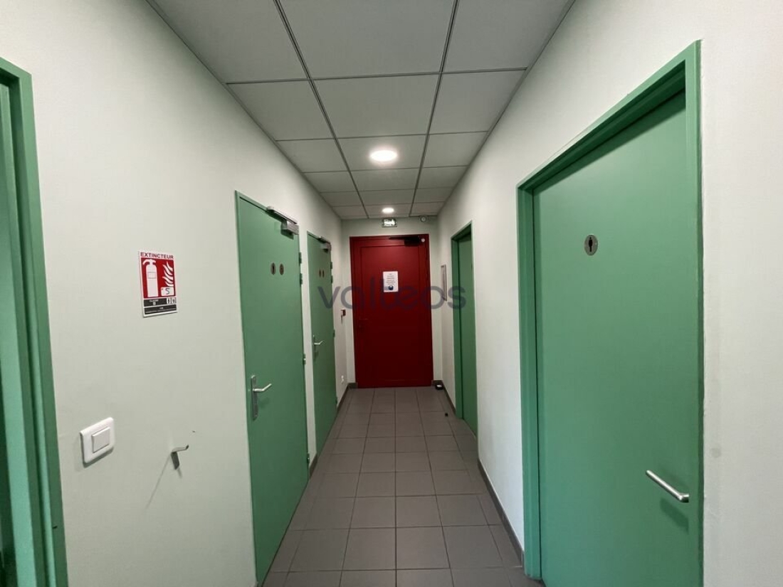 Photo 7 – vente locaux d'activités	VILLEMATIER (31340)
