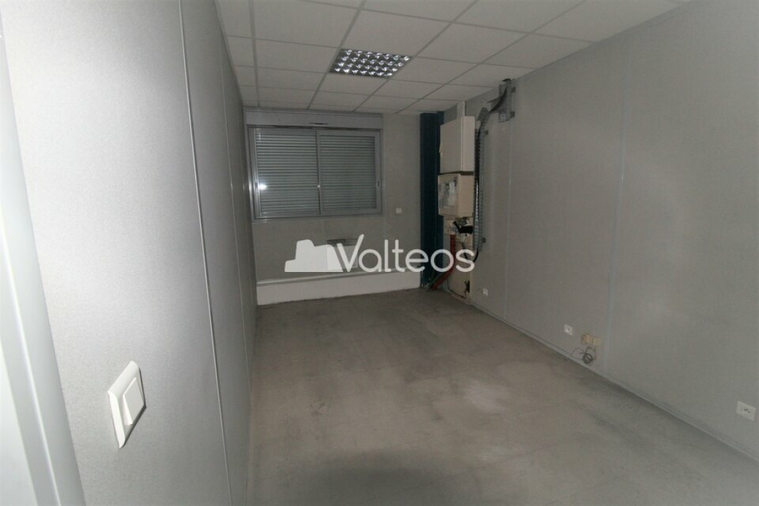 Photo 5 – location locaux d'activités	ESCALQUENS (31750)