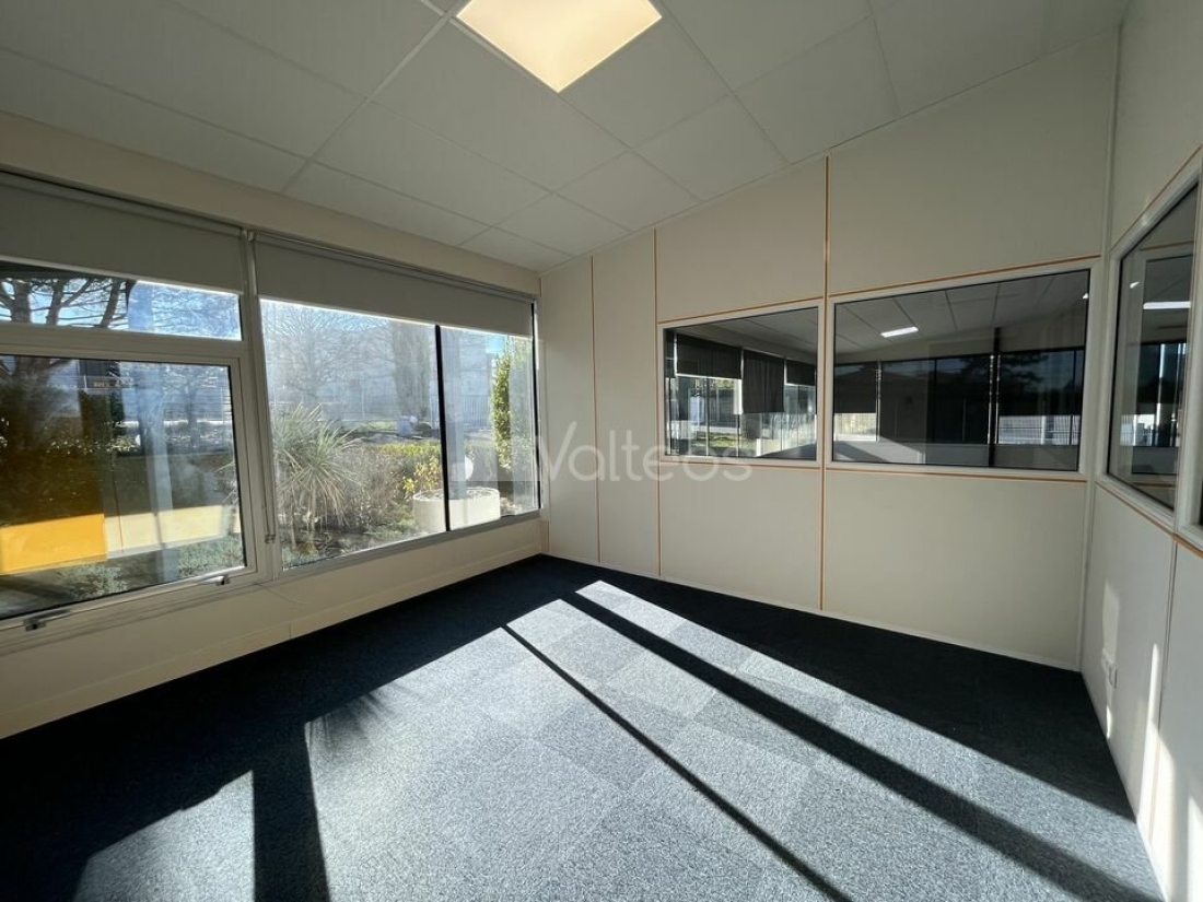 Photo 3 – location bureaux	MONDOUZIL (31850)