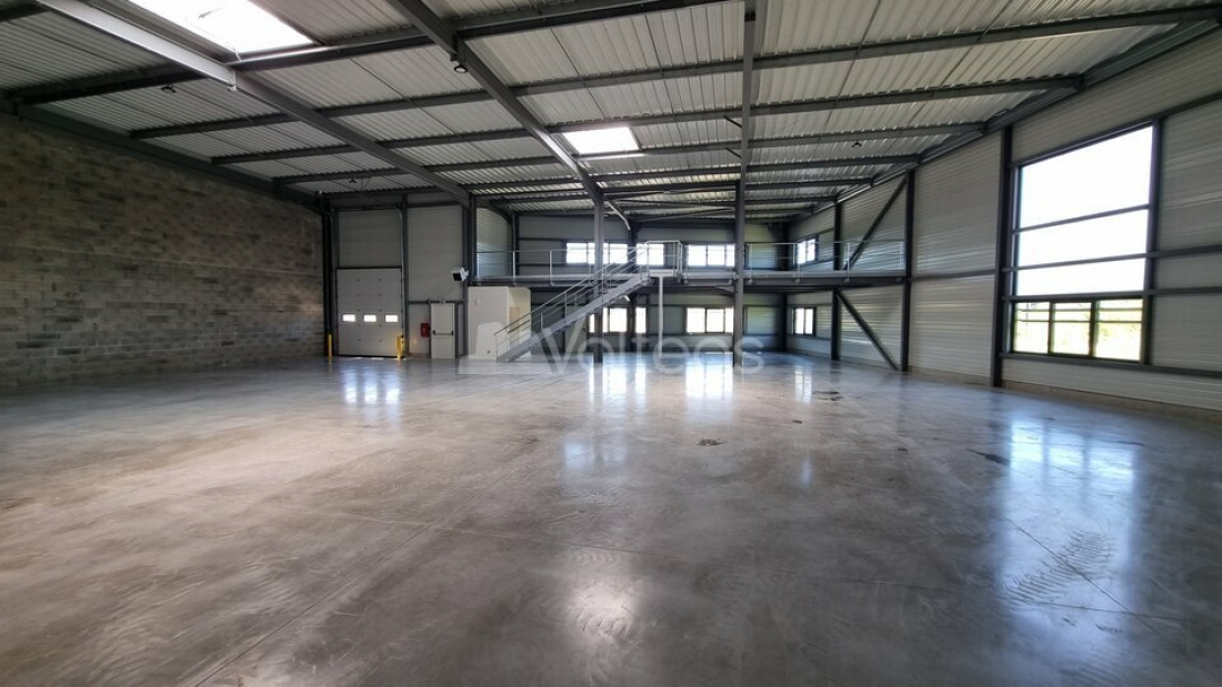 Photo 4 – location locaux d'activités	PIBRAC (31820)