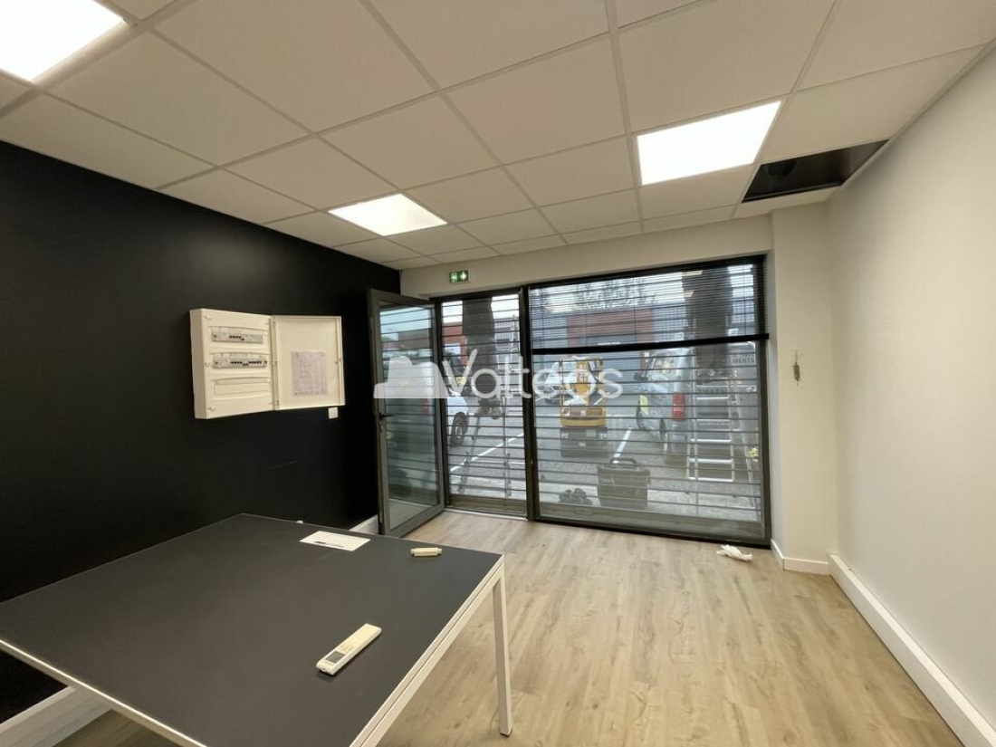 Photo 5 – location locaux d'activités	MONTRABE (31850)