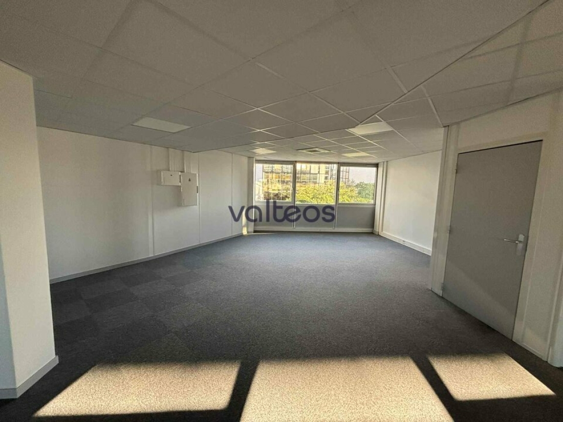 Photo 2 – location bureaux	BLAGNAC (31700)