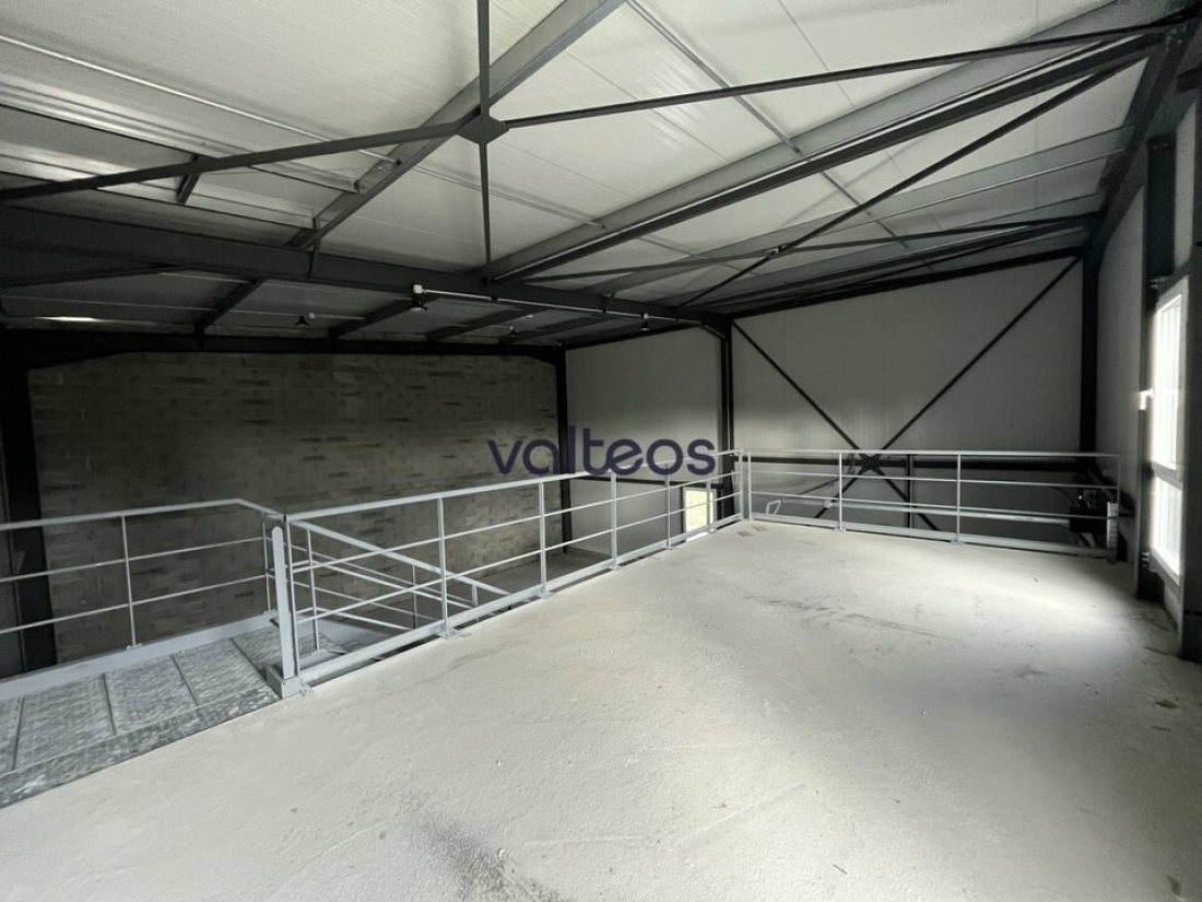 Photo 4 – vente locaux d'activités	LABARTHE-SUR-LÈZE (31860)