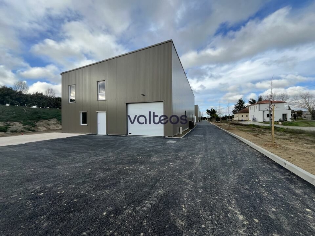 Photo 6 – vente locaux d'activités	LABARTHE-SUR-LÈZE (31860)