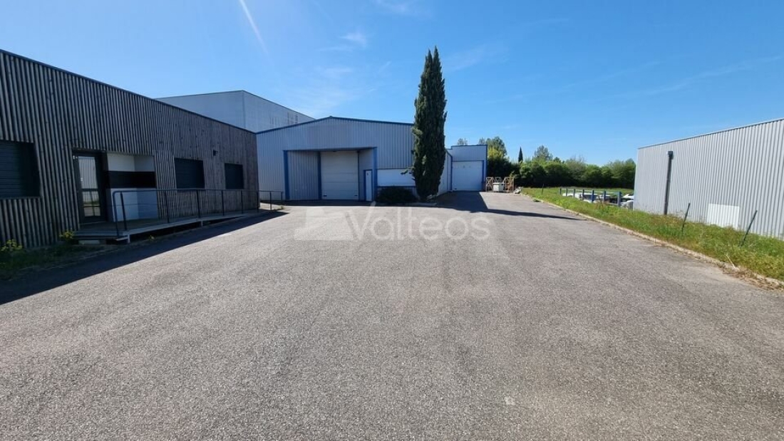 Photo 1 – location locaux d'activités	MONDOUZIL (31850)