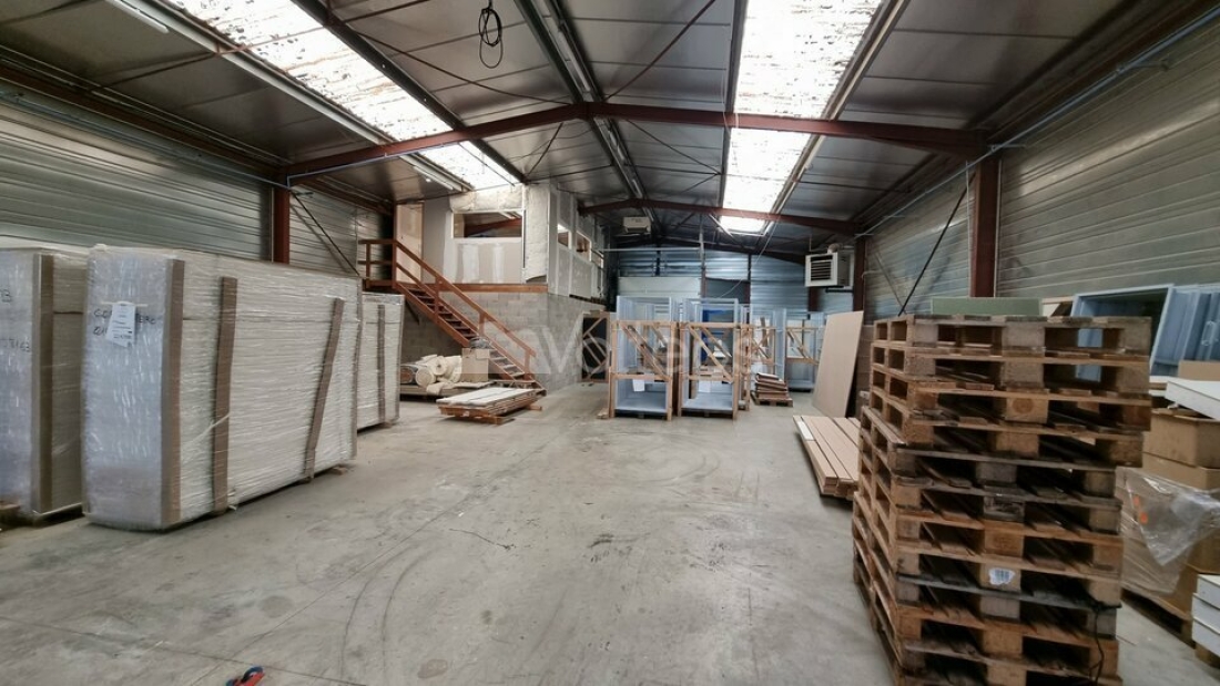 Photo 4 – location locaux d'activités	MONDOUZIL (31850)