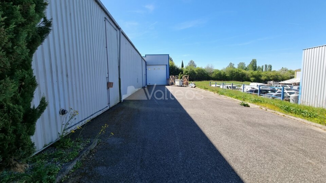Photo 2 – location locaux d'activités	MONDOUZIL (31850)