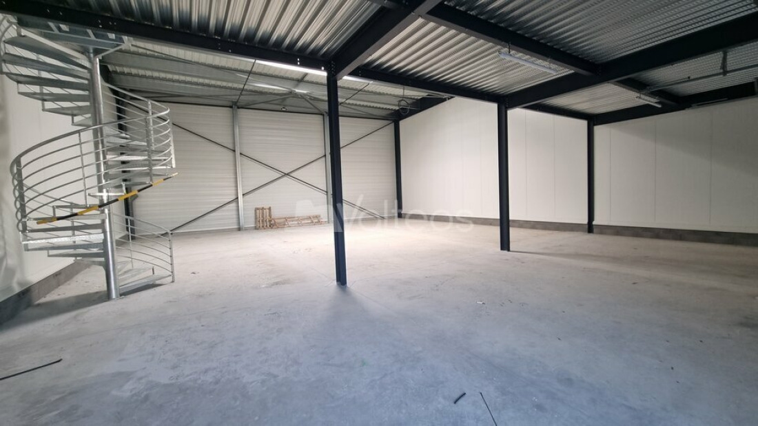 Photo 3 – location locaux d'activités	BRUGUIÈRES (31150)