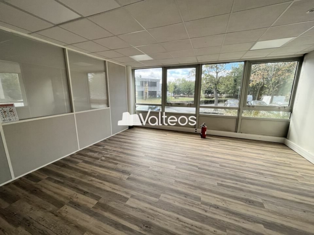 Photo 2 – location bureaux	LABEGE (31670)