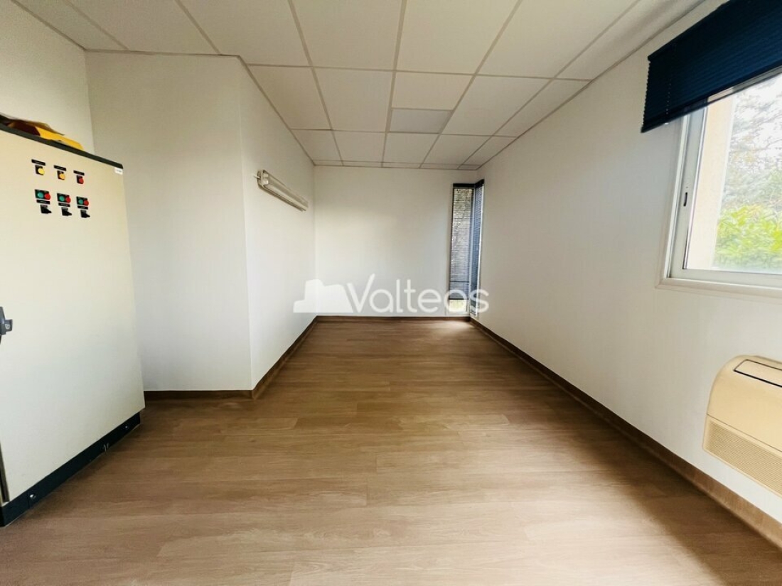 Photo 8 – location bureaux	LABEGE (31670)