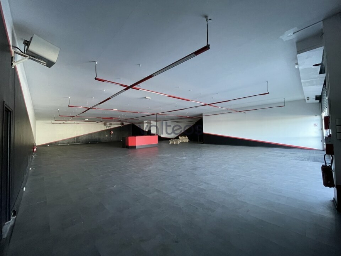 Photo 2 – location locaux commerciaux	TOULOUSE (31200)