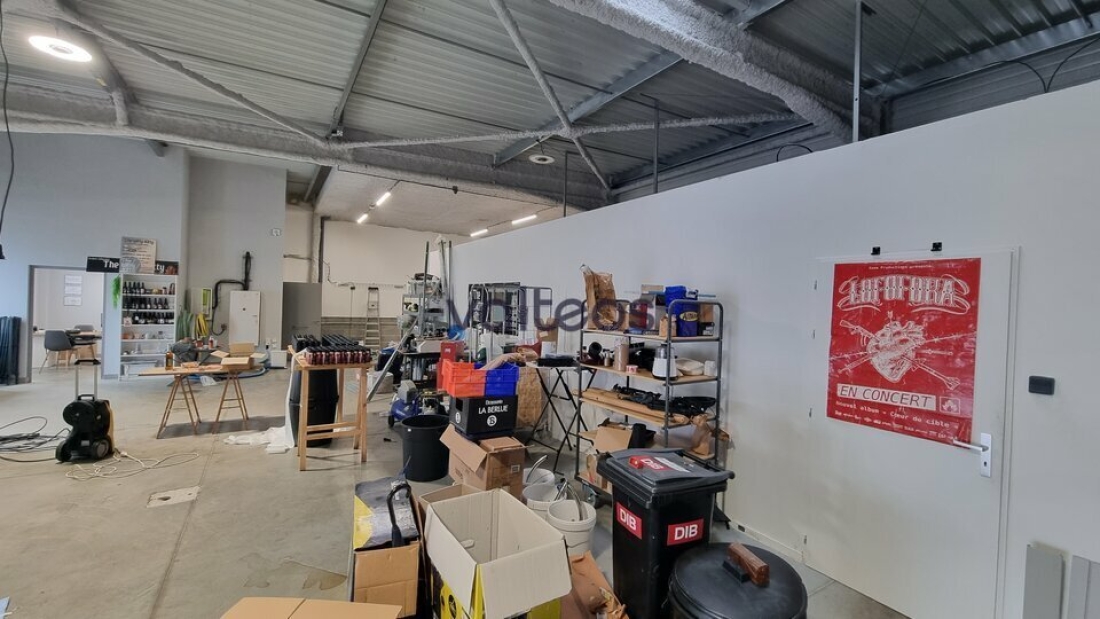 Photo 2 – location locaux d'activités	ESCALQUENS (31750)