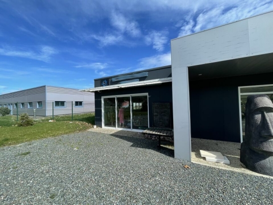 Photo 1 – location locaux commerciaux	LAVAUR (81500)