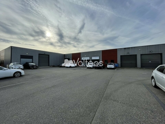 Photo 1 – location locaux d'activités	MONTRABE (31850)