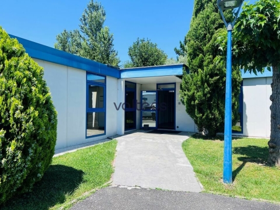 Photo 1 – location bureaux	SAINT JEAN (31240)
