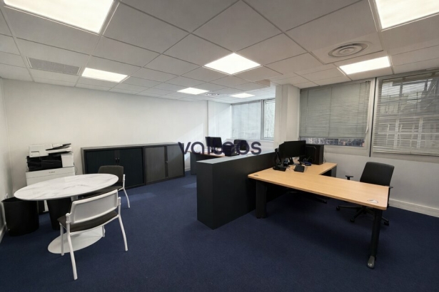 Photo 1 – location bureaux	LABÈGE (31670)