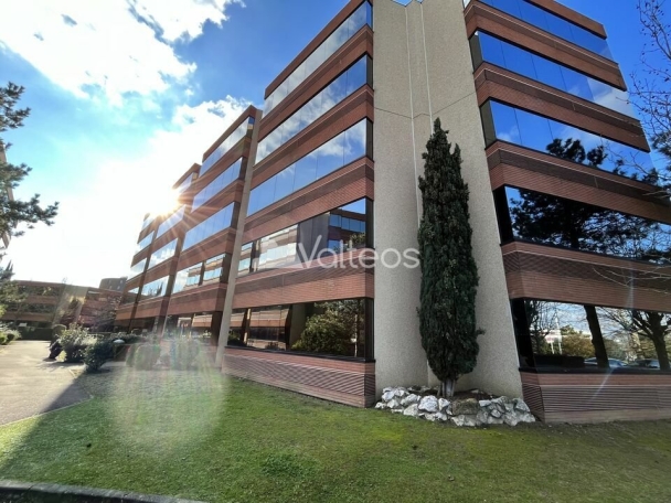 Photo 1 – location bureaux	BLAGNAC (31700)