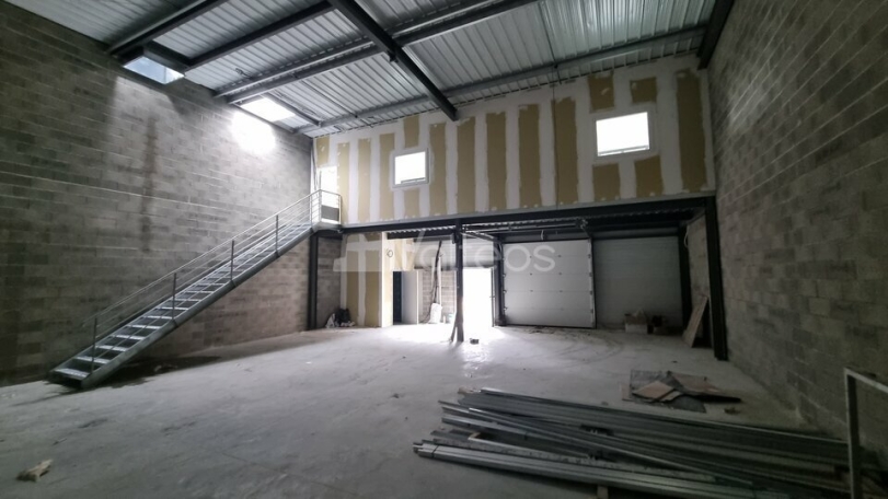 Photo 1 – location locaux d'activités	CUGNAUX (31270)
