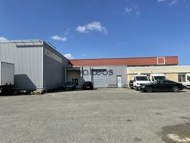 Photo 1 – location locaux d'activités	MURET (31600)