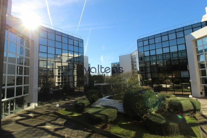 Photo 1 – location bureaux	BLAGNAC (31700)