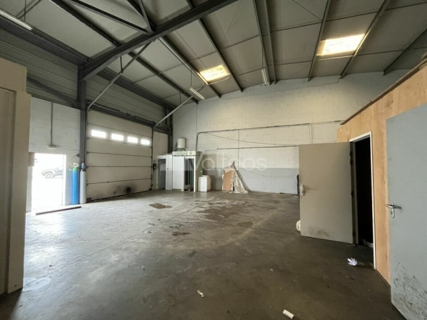 Photo 1 – location locaux d'activités	CUGNAUX (31270)