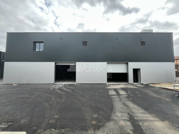 Photo 1 – location locaux d'activités	CUGNAUX (31270)