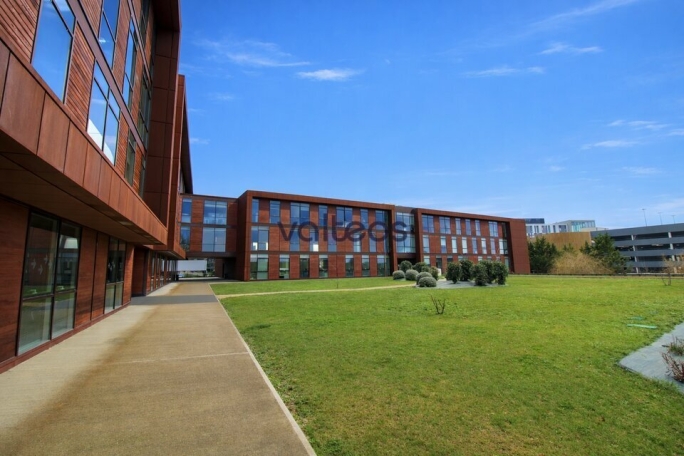 Photo 1 – location bureaux	BALMA (31130)