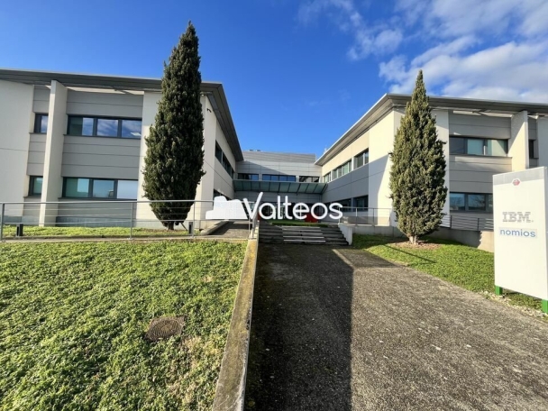 Photo 1 – location bureaux	BLAGNAC (31700)